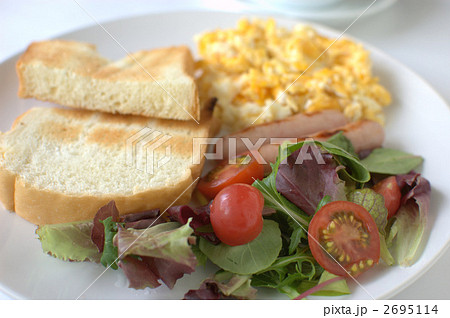 パンの朝食 パンの朝食 2695114