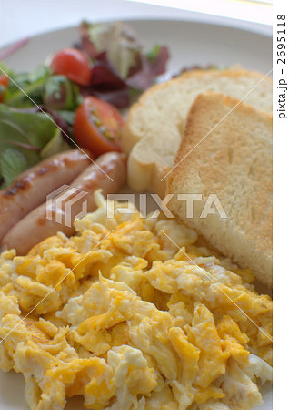 パンの朝食 パンの朝食 2695118