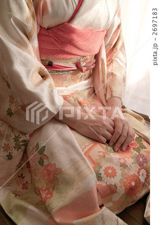 着物を着た女性　 2697183