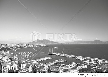 ナポリ湾の午後 ナポリ湾の午後 2699695