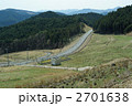牧場と一本道 2701638