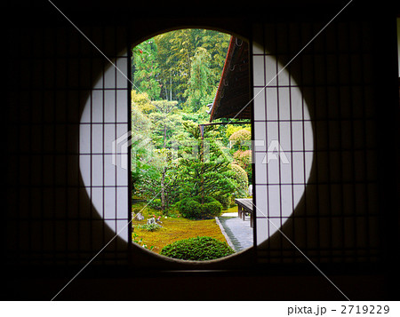 京都 東福寺 塔頭 芬陀院 図南亭から望む東庭 京都 東福寺 塔頭 芬陀院 図南亭から望む東庭 2719229