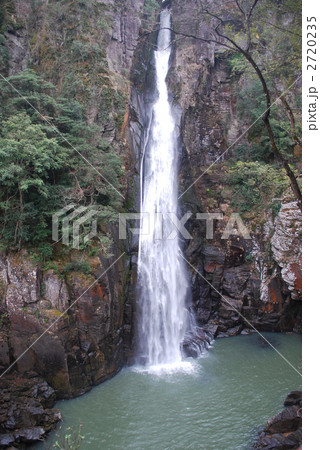西椎屋の滝 西椎屋の滝 2720235