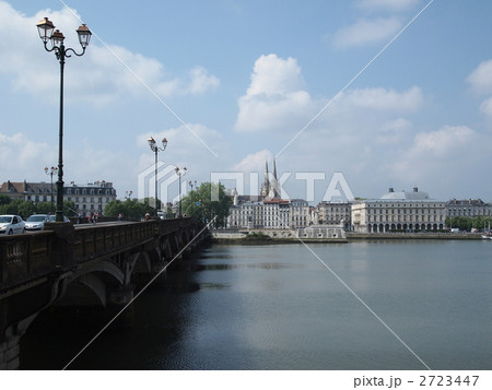 フランス・バイヨンヌ 2723447