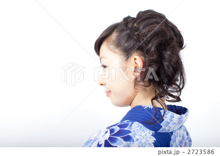 浴衣姿の女性 2723586