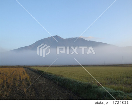 朝霧に筑波山 2724331