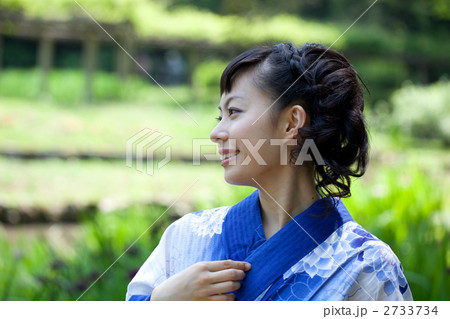 浴衣姿の女性 2733734