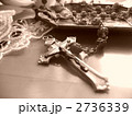 2736339