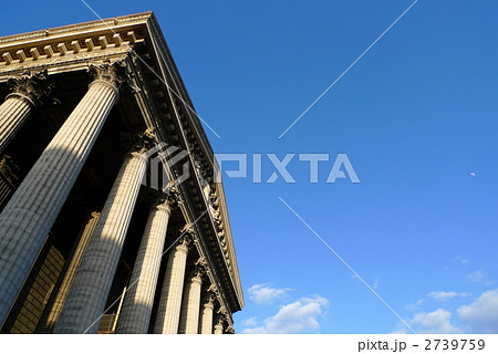 青空とマドレーヌ寺院 2739759