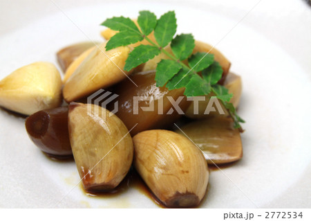 ニンニクしょうゆ漬け 横位置 ニンニクしょうゆ漬け 横位置 2772534