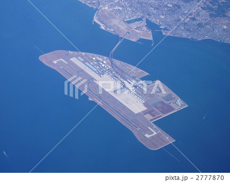 空から見た中部国際空港 2777870