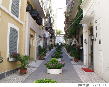 マカオ世界遺産の脇の小径 2781054