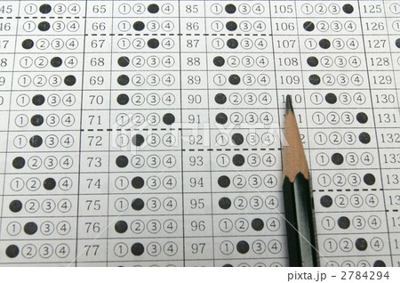 マークシートと鉛筆 2784294