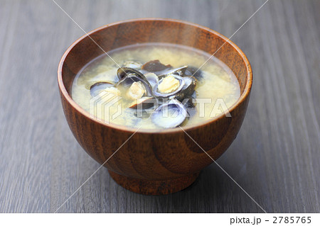 シジミの味噌汁のアップ 2785765