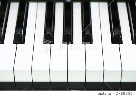ピアノ ピアノ 2789959