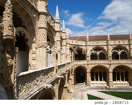 リスボン・ジェロニモス修道院の回廊 リスボン・ジェロニモス修道院の回廊 2808713
