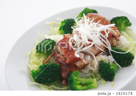 台湾料理油鶏飯 2820178