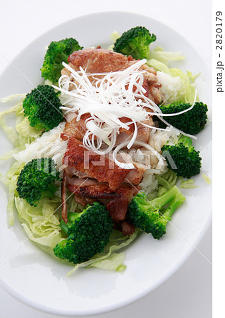 台湾料理油鶏飯 2820179