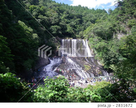 龍門の滝の夏 龍門の滝の夏 2831672