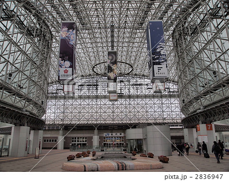 金沢駅「もてなしドーム」 2836947