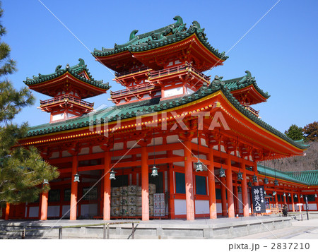 京都 平安神宮 蒼龍楼 大極殿の右 京都 平安神宮 蒼龍楼 大極殿の右 2837210