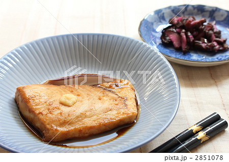 メカジキ切り身の煮付け メカジキ切り身の煮付け 2851078