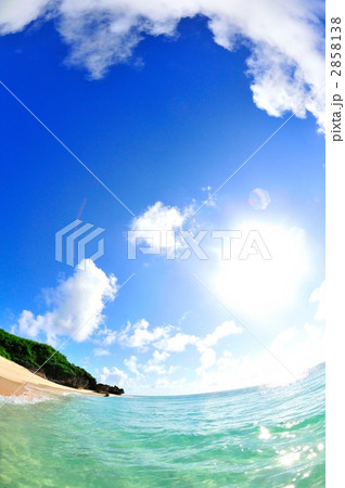 ビーチ@与論島(魚眼レンズ) ビーチ@与論島(魚眼レンズ) 2858138
