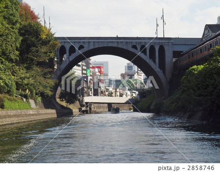 聖橋と神田川 聖橋と神田川 2858746