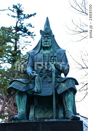 上杉謙信の像（米沢城址／山形県米沢市丸の内） 2868500