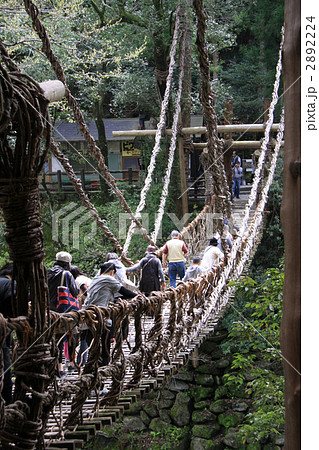 徳島県三好市西祖谷山村善徳「祖谷のかずら橋」 徳島県三好市西祖谷山村善徳「祖谷のかずら橋」 2892224