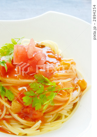 トマトソースの冷製パスタ 2894254
