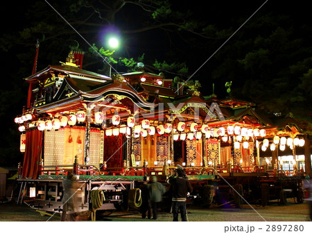 長浜曳山祭りの夜景 2897280