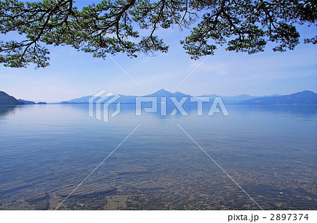 猪苗代湖と磐梯山(藩領境の大松より) 猪苗代湖と磐梯山(藩領境の大松より) 2897374