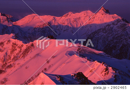 槍ヶ岳の朝焼け 2902465