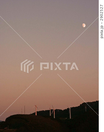 夕暮れの竜飛ウインドパーク 夕暮れの竜飛ウインドパーク 2902527