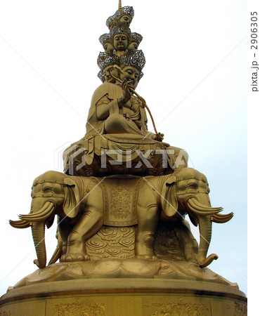 峨眉山の四面十方普賢菩薩金像 2906305