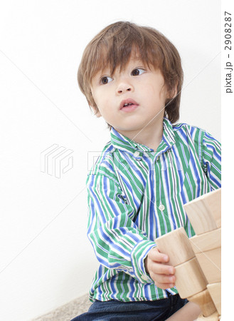 子供と積み木 2908287