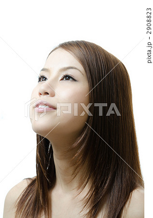 ロングヘアの女性 2908823