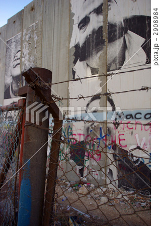 有刺鉄線越しのパレスチナ 有刺鉄線越しのパレスチナ 2908984