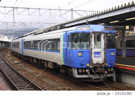 2910286