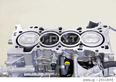 車のエンジン整備 車のエンジン整備 2911649