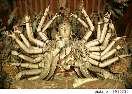 平遥 双林寺の千手観音の写真素材
