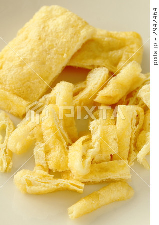 油揚げの短冊切り 油揚げの短冊切り 2942464