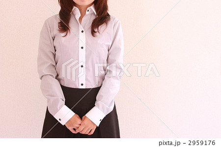 クールビズの女性 2959176