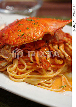 渡り蟹のトマトクリームパスタ 2960516