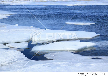 川の解氷 川の解氷 2970874
