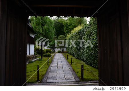 京都、芬陀院の入口 京都、芬陀院の入口 2971999