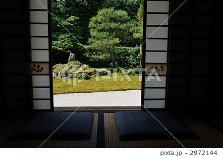 京都、芬陀院の縁側 京都、芬陀院の縁側 2972144