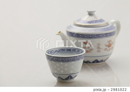 ホタル焼き 中国茶器 茶器の写真素材