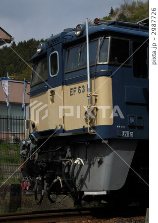2987726